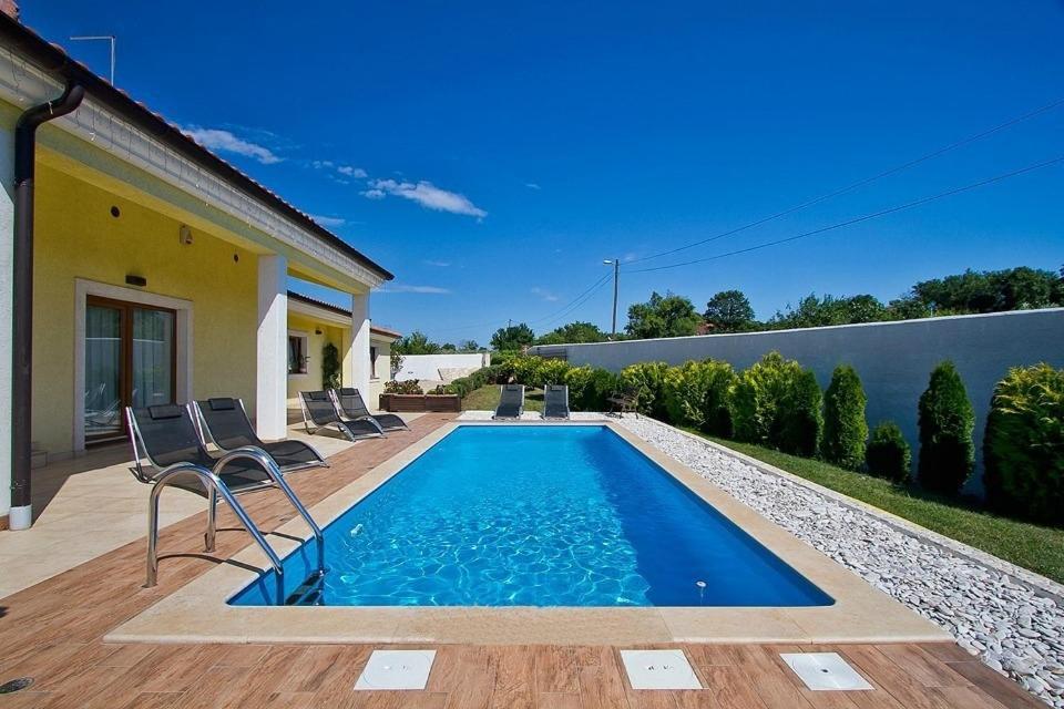 Villa Maggie Šišan Zimmer foto